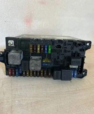 Mercedes-Benz E W211 SAM control unit 2115453901