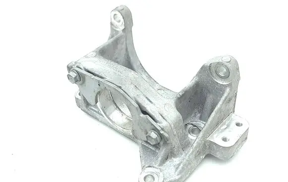 Nissan Leaf II (ZE1) Driveshaft support bearing bracket 210916C068
