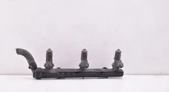 Fuel main line pipe