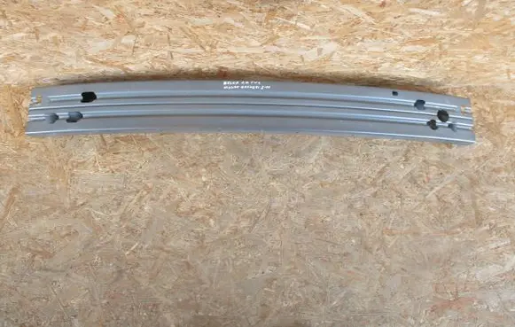 Nissan Qashqai Front bumper support beam 