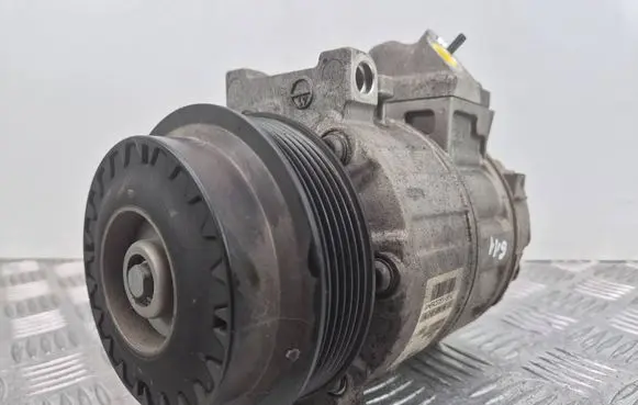 Mercedes-Benz C W204 Air conditioning (A/C) compressor (pump) A0022304511 0110975223 Z0006615D