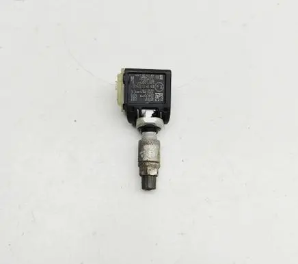 BMW 5 G30 G31 G38 Tire pressure sensor 6887140