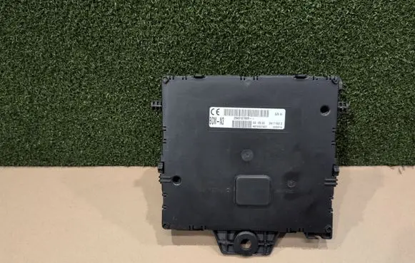 Renault Master III Comfort/convenience module 284B19799R NS10427957 24111533