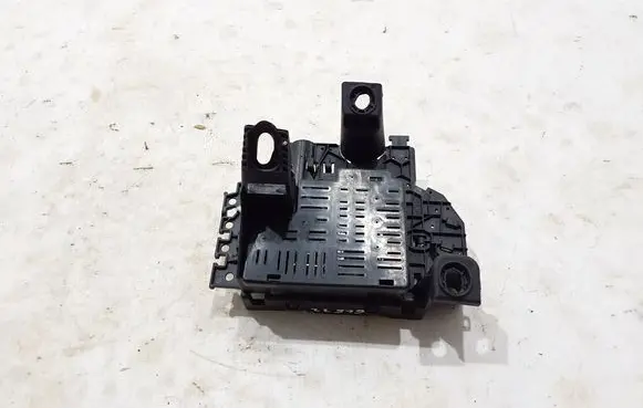 Mercedes-Benz GLE W167 Fuse module A1675404628