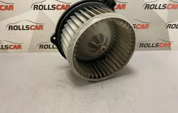 Toyota Avensis T250 Heater fan/blower 0130101601 MF0160700610