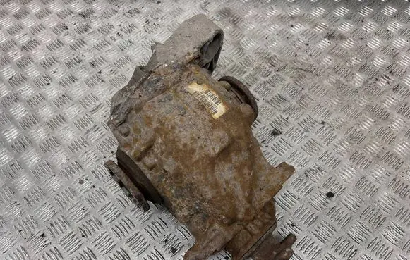 BMW X1 E84 Rear differential 7568032