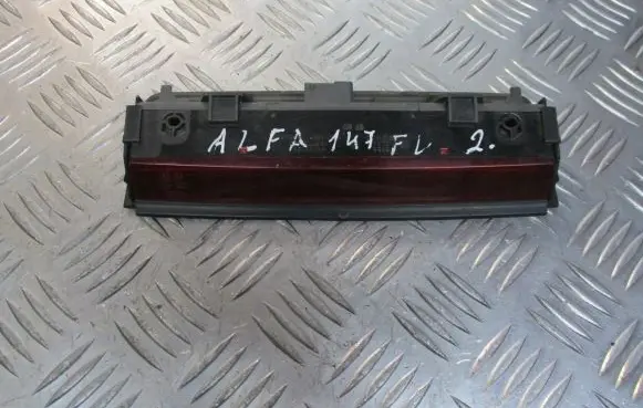 Alfa Romeo 147 Third/center stoplight
