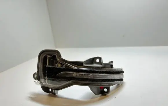 Honda HR-V Mirror indicator light SAEE210