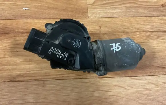 Opel Insignia A Wiper motor 13227392 AV1590601415