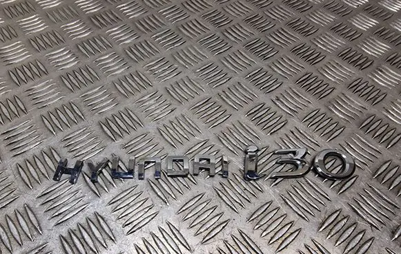 Hyundai i30 Rear loading door model letters 