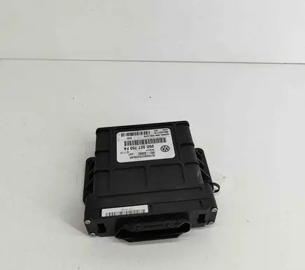 Volkswagen Touareg I Gearbox control unit/module 09D927750FA