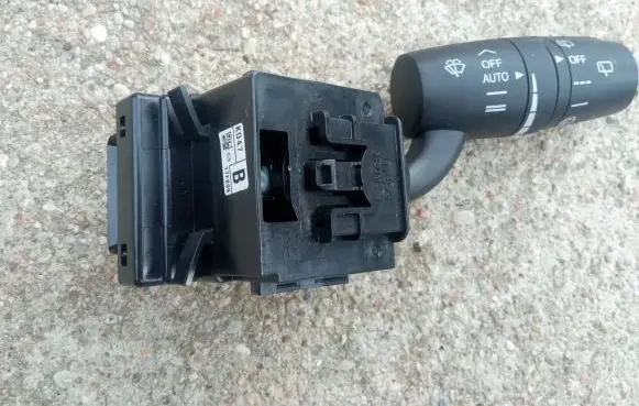 Mazda CX-5 Wiper control stalk KD4717F899
