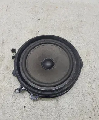 Audi A4 S4 B6 8E 8H Front door speaker