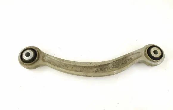 Mercedes-Benz C W205 Rear control arm 20409 2043502206