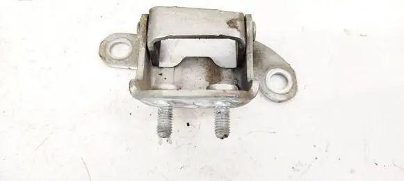 Tailgate/trunk/boot hinge
