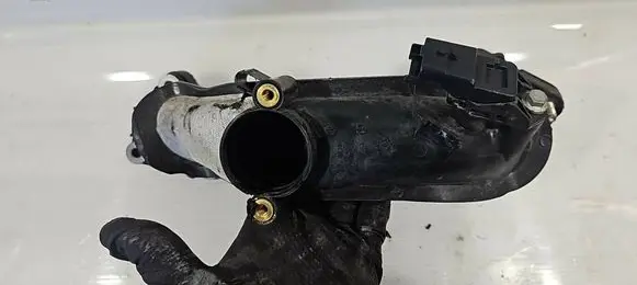 Ford Mondeo MK IV Intercooler hose/pipe 072350 9674951680 9674942380