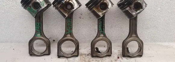 Citroen C4 Grand Picasso Piston with connecting rod 75L118