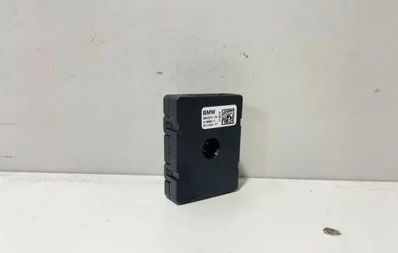 BMW X6 G06 Aerial antenna amplifier 6840274