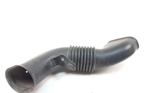 BMW 5 E60 E61 Air intake hose/pipe 7796270