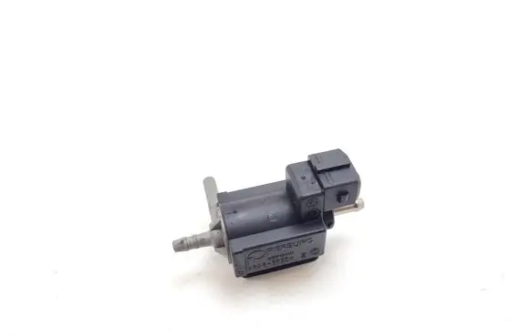 Land Rover Range Rover Evoque L538 Turbo solenoid valve 70243600