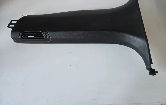 BMW X5 F15 (B) pillar trim (bottom) 7284691