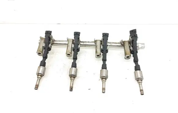 Ford Focus Fuel injectors set BM5G9F593BA BM5G9H487CA 0400375315