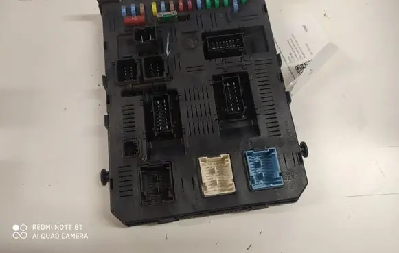Citroen C5 Comfort/convenience module 9661940380