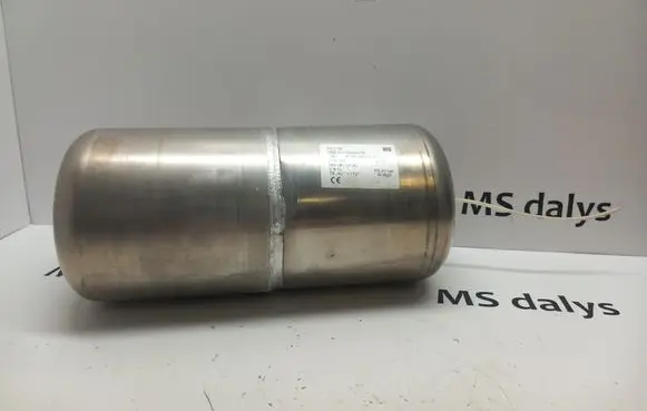 Mercedes-Benz GL X164 Air suspension tank/reservoir A1643200415 1643200415