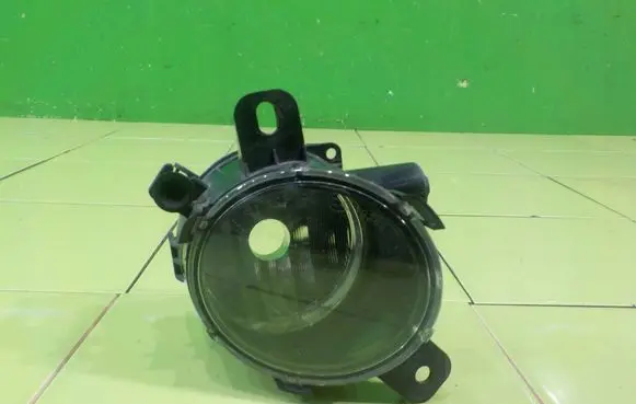 Opel Corsa E Front fog light 13253626 PRAWY
