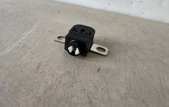 Mercedes-Benz GLA H247 Fuse N000000008776
