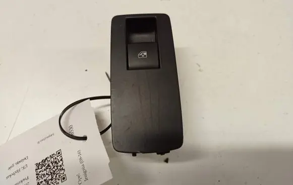 Opel Insignia A Electric window control switch 22915110 371003 5096