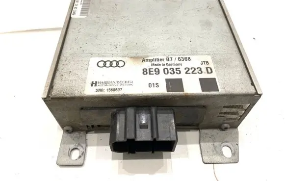 Audi A4 S4 B6 8E 8H Sound amplifier 8E9035223D