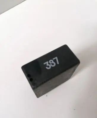 Audi A4 S4 B5 8D Other relay 4B0919471