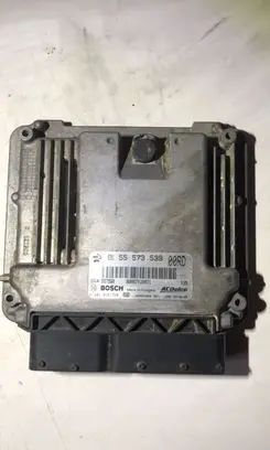 Opel Insignia A Engine control unit/module 55573539 028115774