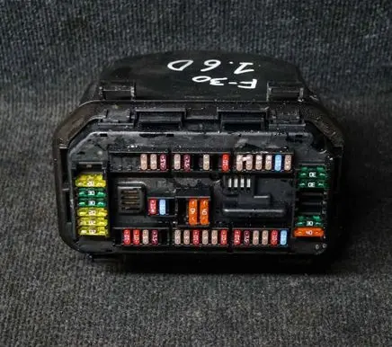 BMW 3 F30 F35 F31 Fuse box set 9224872