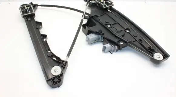 Citroen DS3 Front door window regulator with motor 9828130680