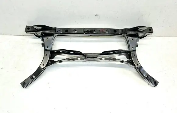 Hyundai i30 Rear subframe 55410-G4AA0