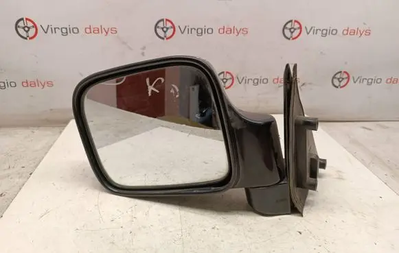Isuzu Trooper Front door electric wing mirror E13010624