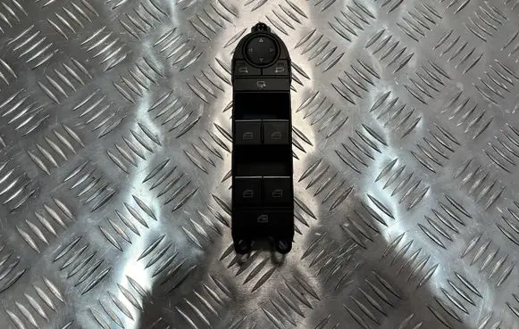 Mazda 3 Quarter vent window switch BDMC66350A