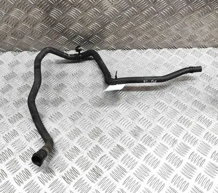 BMW X5 F15 Engine coolant pipe/hose 7647710