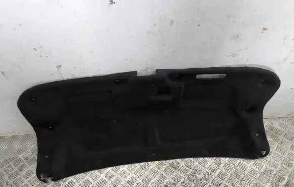 Lexus IS 220D-250-350 Tailgate/boot lid cover trim 