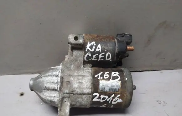KIA Ceed Starter motor 361002B220 M000TD0271ZE