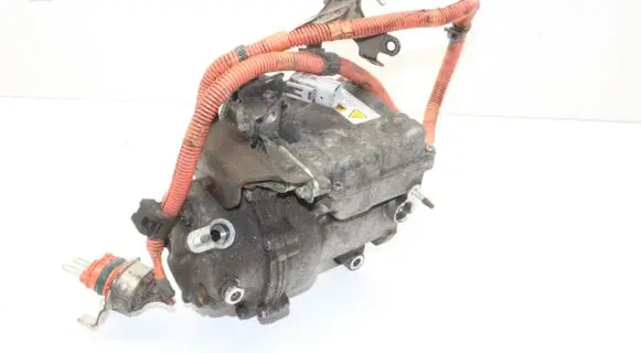 Mitsubishi Outlander Air conditioning (A/C) compressor (pump) 7813A378