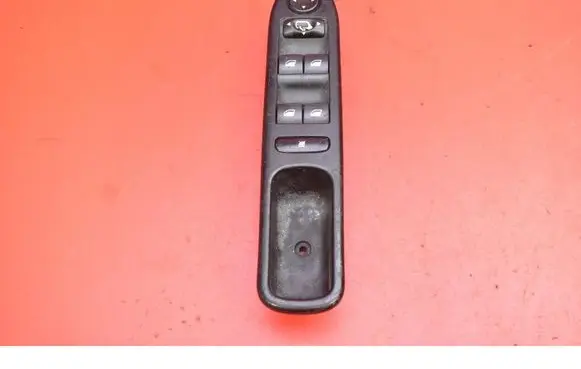 Peugeot 307 Electric window control switch 96531123XT