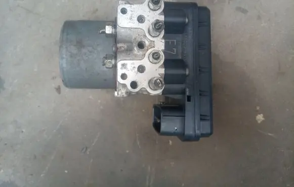 Mazda 6 ABS Pump K0089