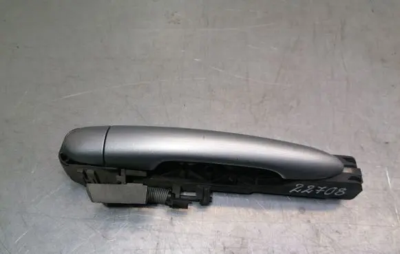 Nissan Primera Rear door exterior handle 80611AV600