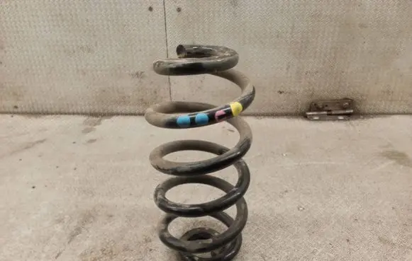 Audi A6 S6 C6 4F Rear coil spring