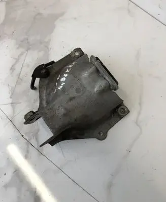 Audi A4 S4 B8 8K Engine mounting bracket 8K0399059