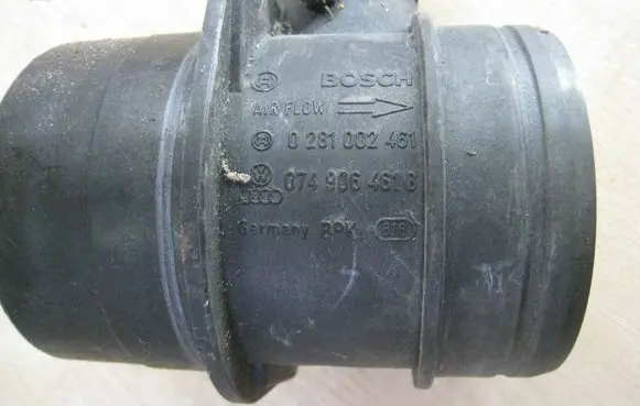 Volkswagen Phaeton Mass air flow meter 0281002461