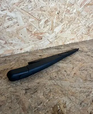 KIA Sorento Rear wiper blade arm 